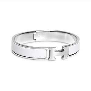 Hermès clic h bracelet white and silver